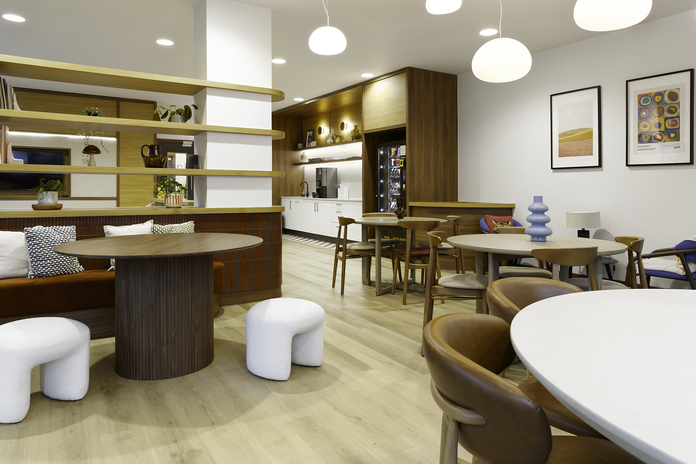 Luna-Burley-Studios-Leeds-Social-and-study-space-7